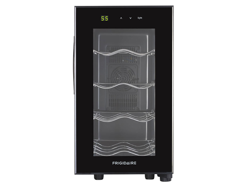 Enfriador de Vinos, capacidad para 8 Botellas, estantes de cromo, Frigidaire FWW083XBLB.